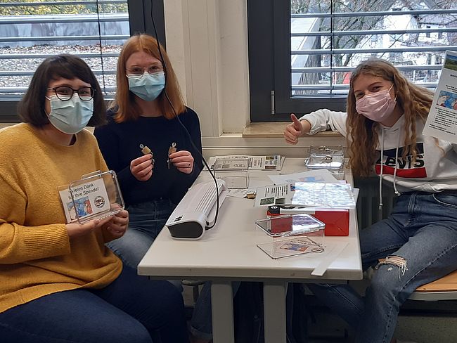 "Bennis Waldschützerinnen": Dana Effert, Leonie Kukula und Hannah Lynn Hopp