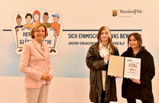 Schöpfung bewahren - Leben gestalten: Europa-AG der St.-Franziskus-Schulen Kaiserslautern als Klimabotschafter*innen