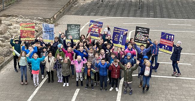 Kinderministerium der WalFische (KiMi)