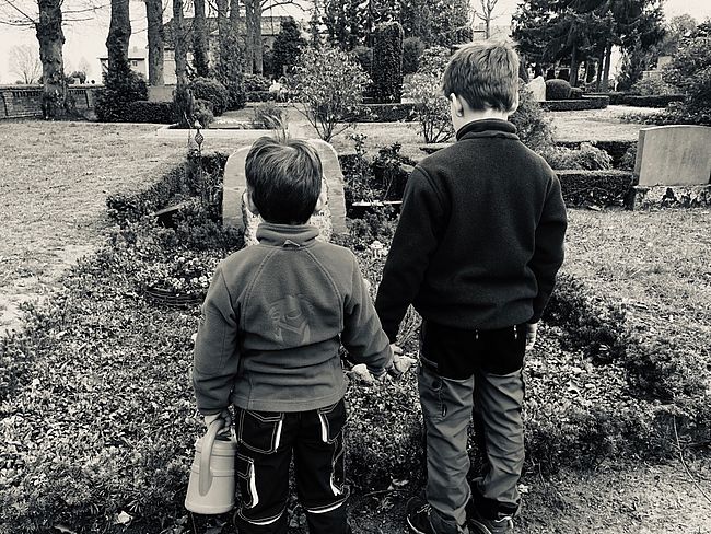 Lichtblick -Beratung und Gruppen für trauernde Kinder und Jugendliche-