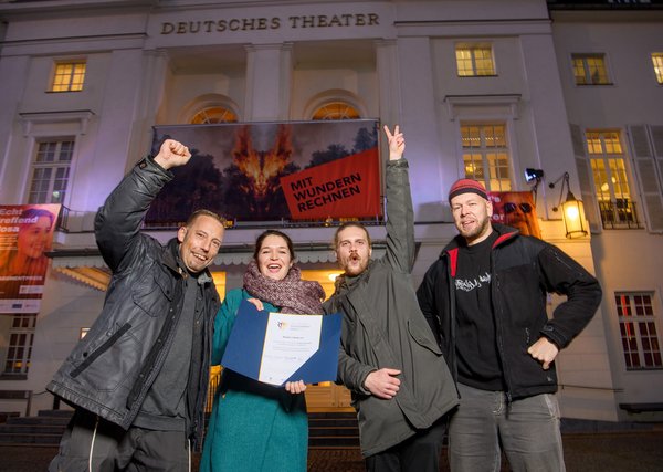 Gruppenfoto Preisträger:innen