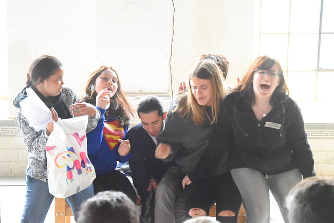 Theatergruppe Bahnhof Utopia - Die Reise geht weiter