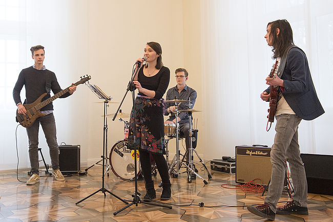 Klappe, die dritte! - Youngstarz