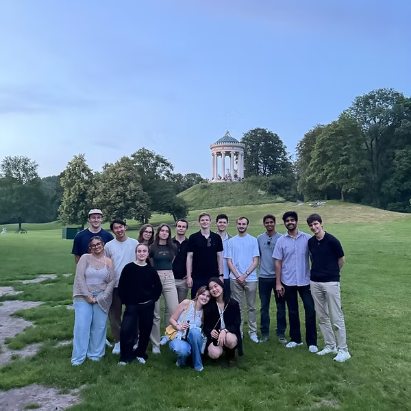 Weiterbildungsveranstaltung für unsere Mitglieder bei einer Partnerkanzlei